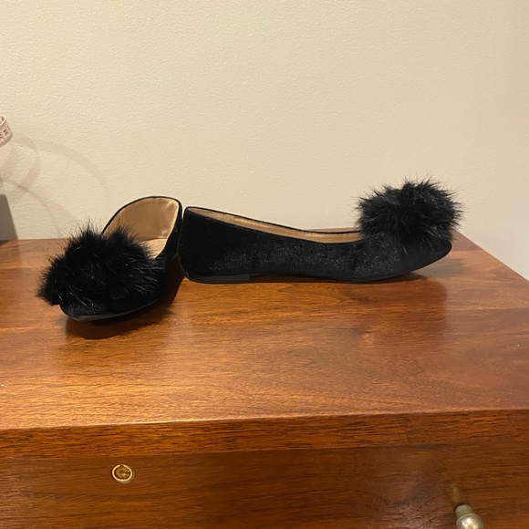 Old Navy Shoes - Pom Pom Flats